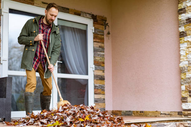 Best Commercial Cleanout Services  in Delisle, MS